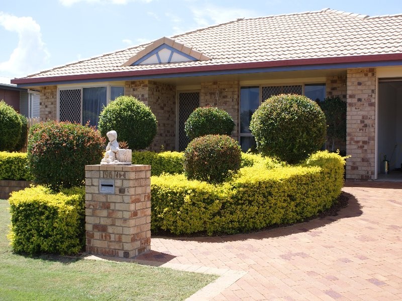 196 Barolin Esplanade, Coral Cove QLD 4670