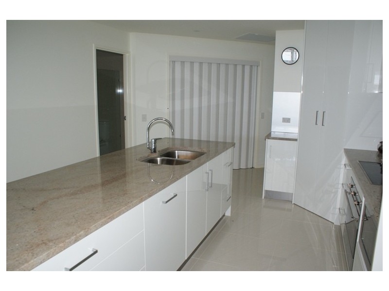 6/15 Esplanade, Bargara QLD 4670