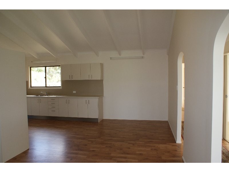 47 Powers Rd, Cnr Beechmere St, Burnett Heads QLD 4670