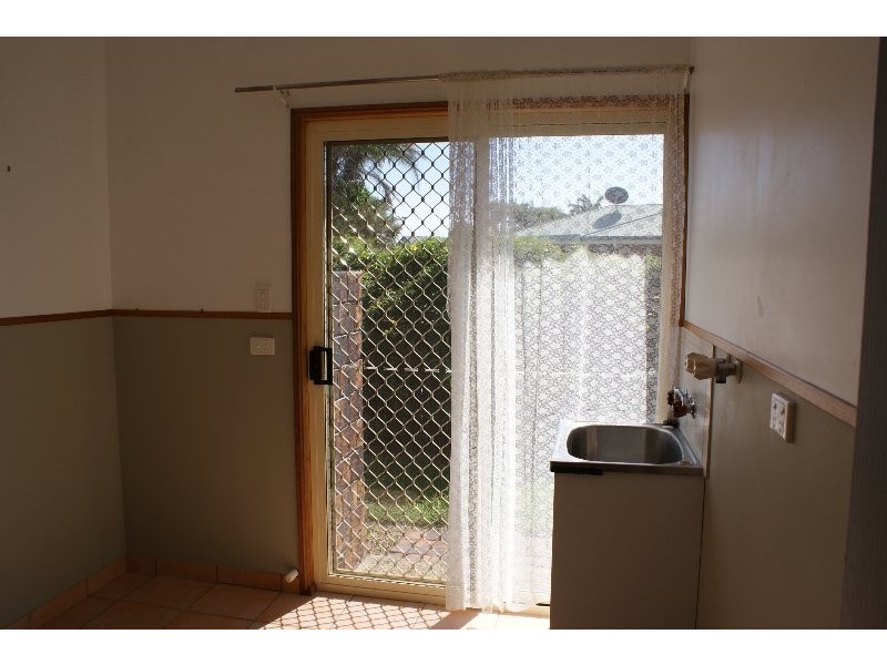 2 Bay Court, Bargara QLD 4670