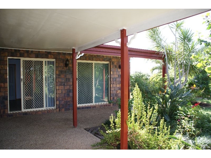 2 Bay Court, Bargara QLD 4670