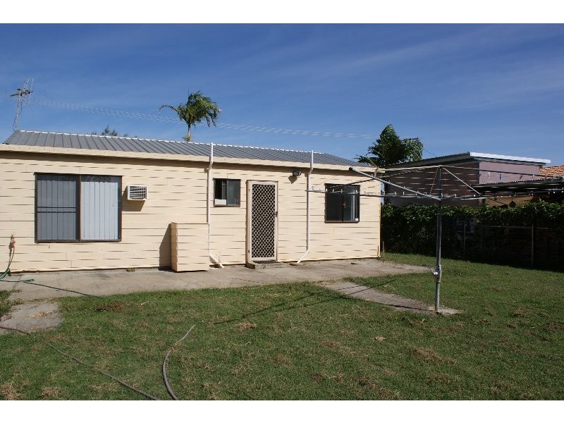 59 Kinch St, Burnett Heads QLD 4670