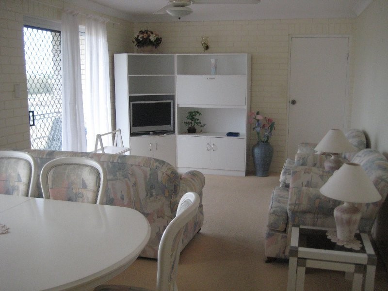 9/6 Miller Street, Bargara QLD 4670