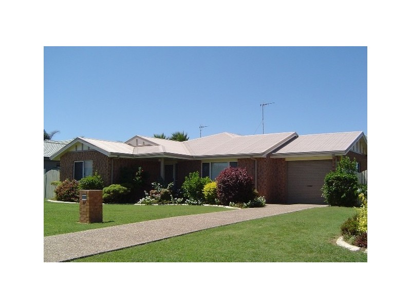 27 Oceanview Street, Bargara QLD 4670