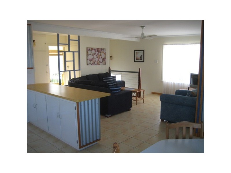 4/20 Miller Street, Bargara QLD 4670