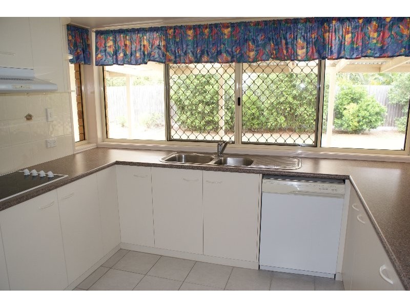 12 Amronel Close, Innes Park QLD 4670