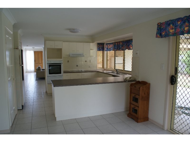 12 Amronel Close, Innes Park QLD 4670