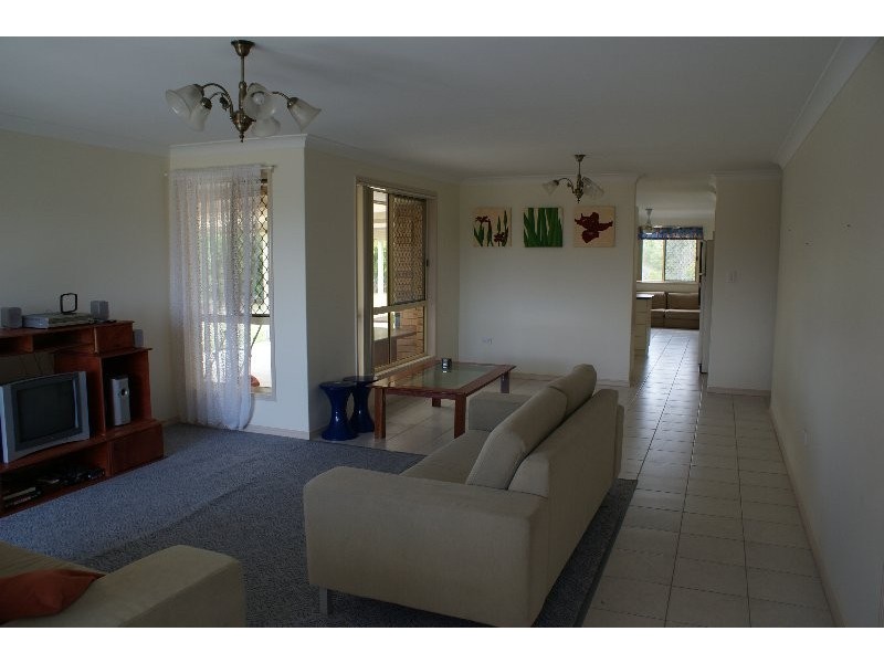 12 Amronel Close, Innes Park QLD 4670