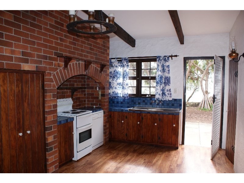 105 Woongarra Scenic Drive, Bargara QLD 4670