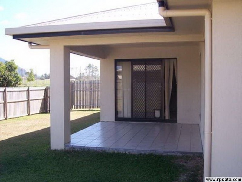 30 LEFTWICH STREET, White Rock QLD 4868