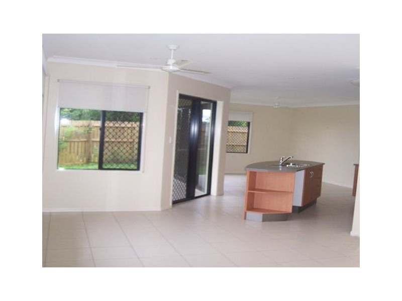 16 STARR CLOSE, Bentley Park QLD 4869