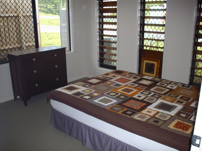 16 STARR CLOSE, Bentley Park QLD 4869
