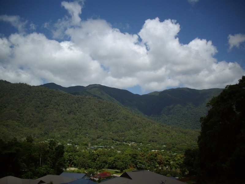 29 Lum Jim, Redlynch QLD 4870