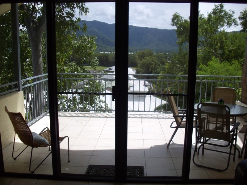 15/106 moore street, Trinity Beach QLD 4879