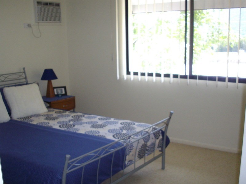 15/106 moore street, Trinity Beach QLD 4879