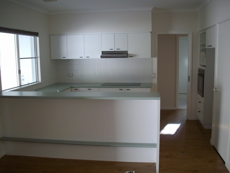 14 Stream Avenue, Kewarra Beach QLD 4879