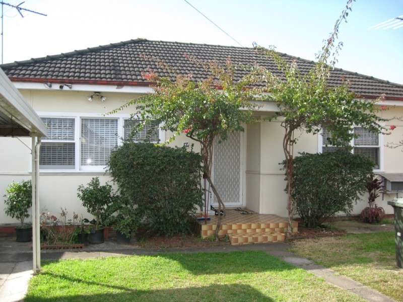 Canley Heights NSW 2166