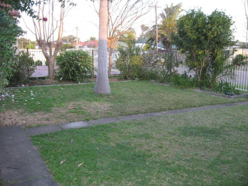 Canley Heights NSW 2166