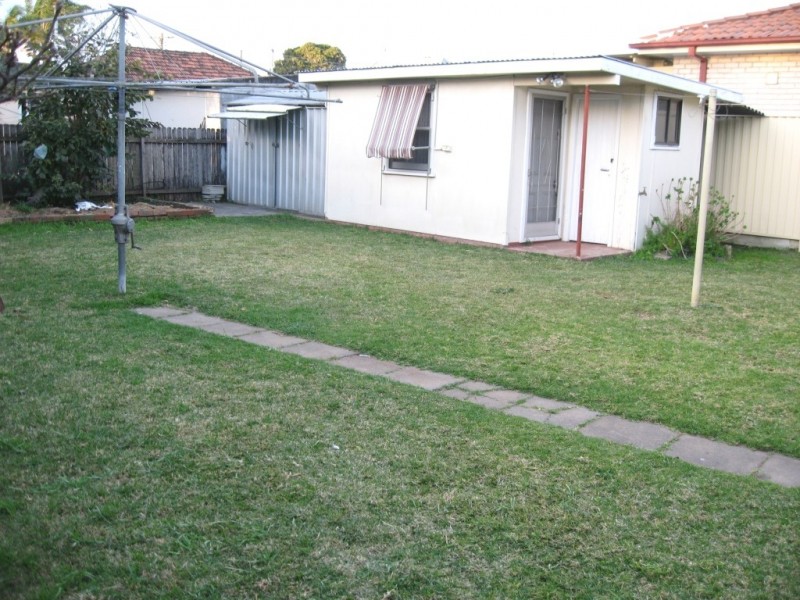 Canley Heights NSW 2166