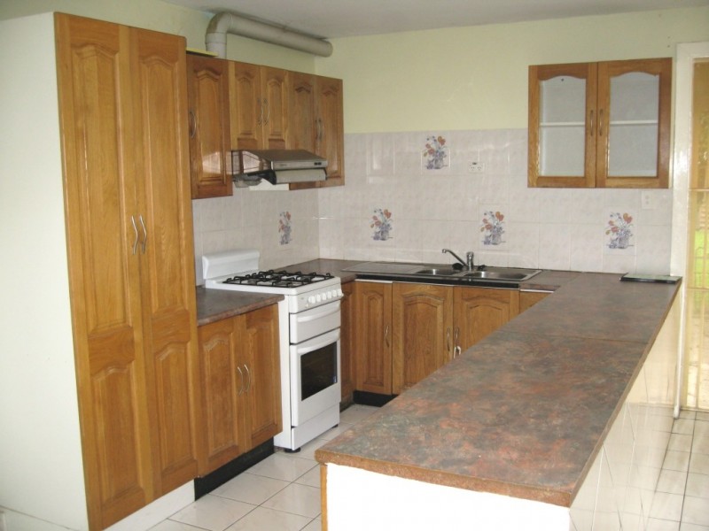 Lansvale NSW 2166