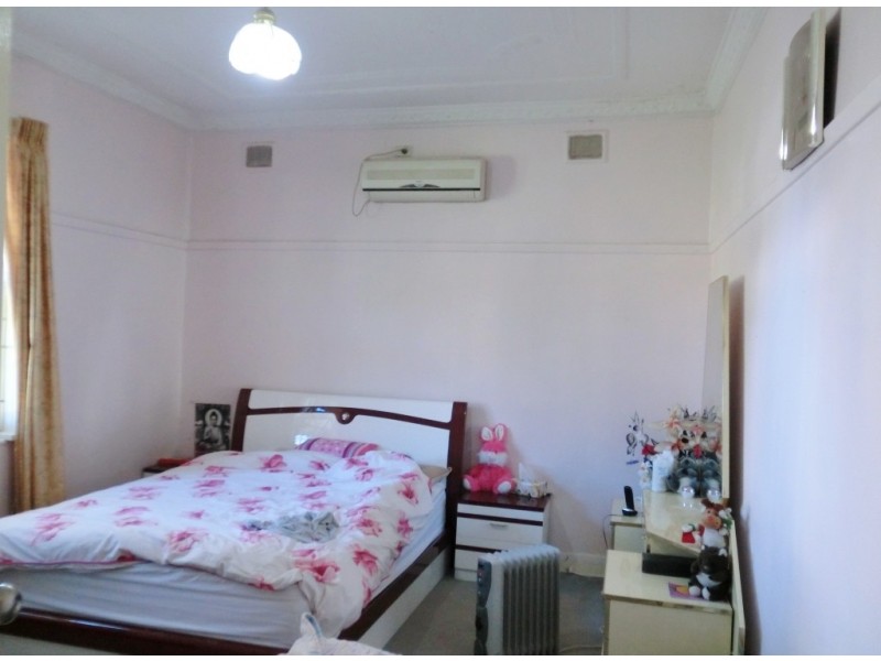 Canley Heights NSW 2166