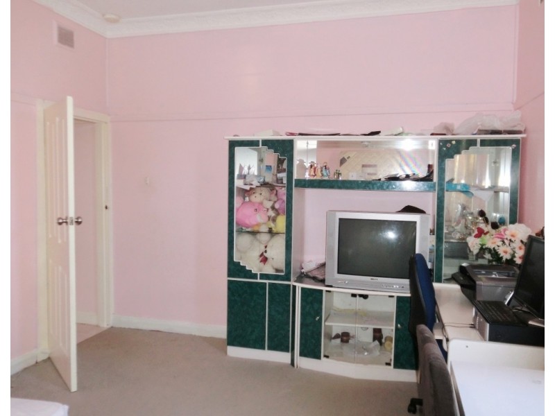 Canley Heights NSW 2166