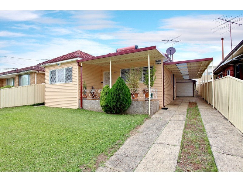 19 Chatsworth Street, Fairfield NSW 2165