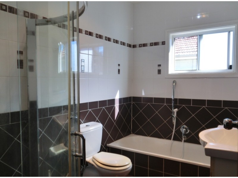 14 Chatsworth Street, Fairfield NSW 2165