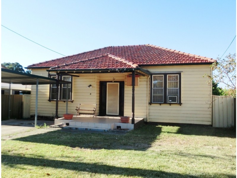 5 Mittiamo Street, Canley Heights NSW 2166