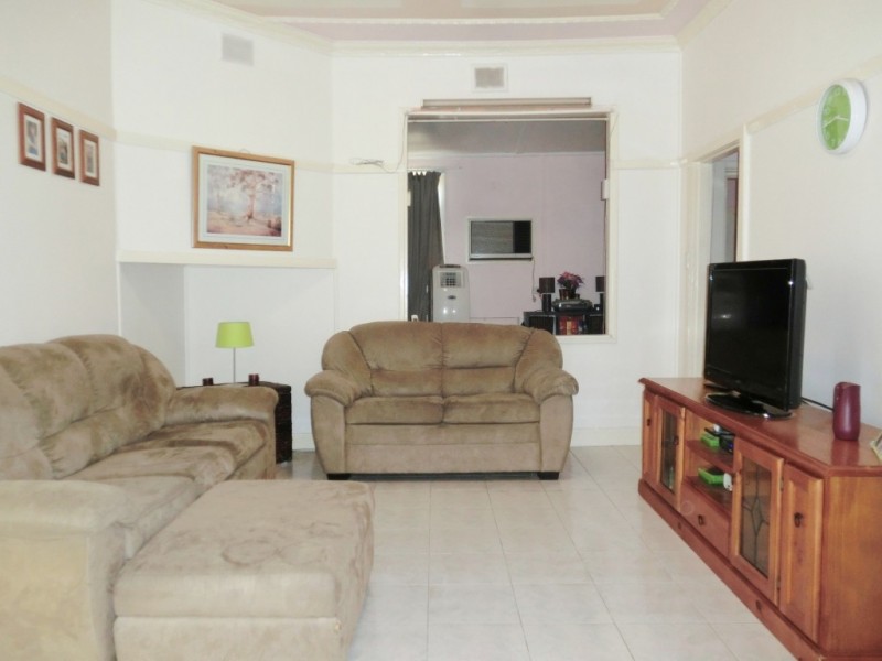 5 Mittiamo Street, Canley Heights NSW 2166