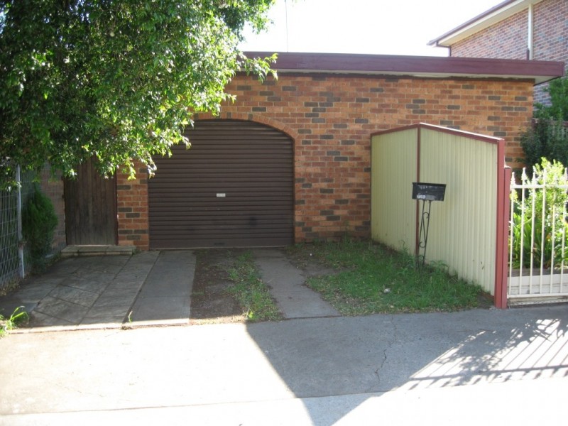 Fairfield NSW 2165