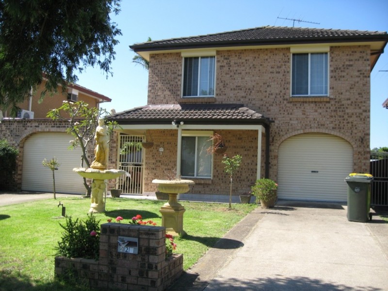 428 Hamilton Road, Fairfield West NSW 2165