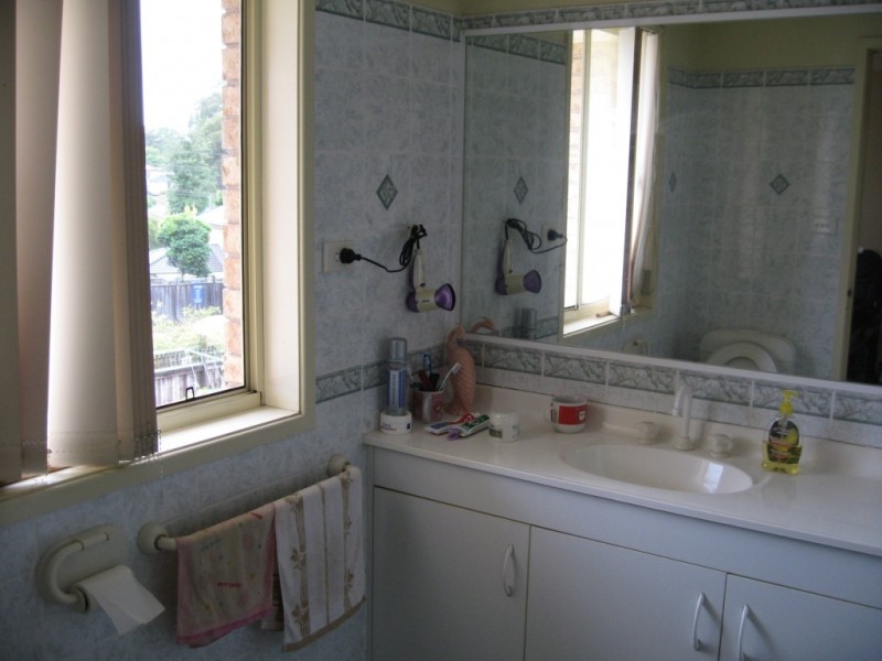 Fairfield West NSW 2165