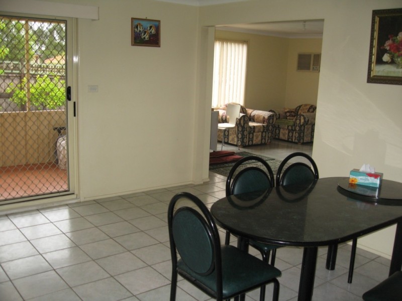 Fairfield West NSW 2165