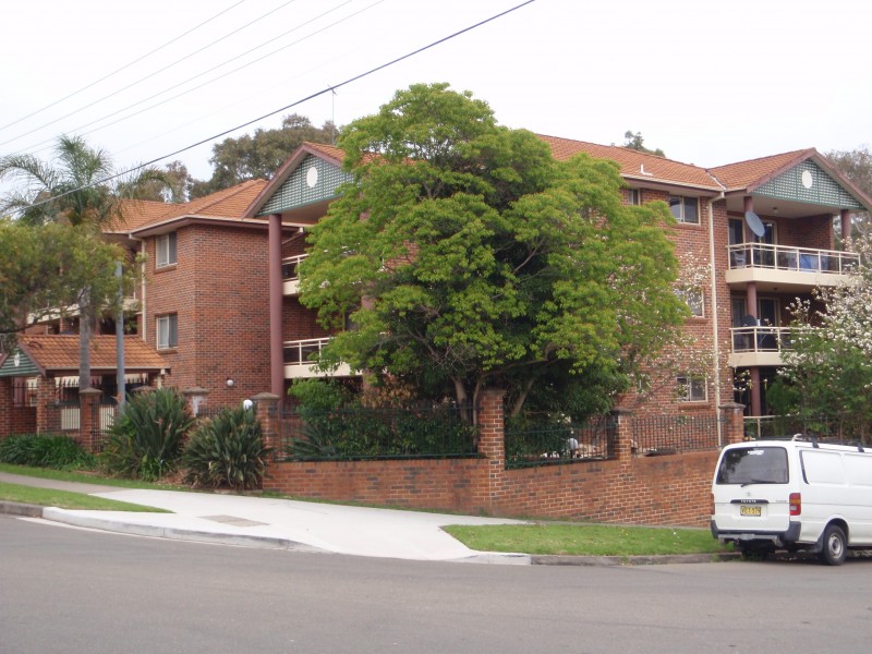 10/54-56 Sir Joseph Banks Street, Bankstown NSW 2200