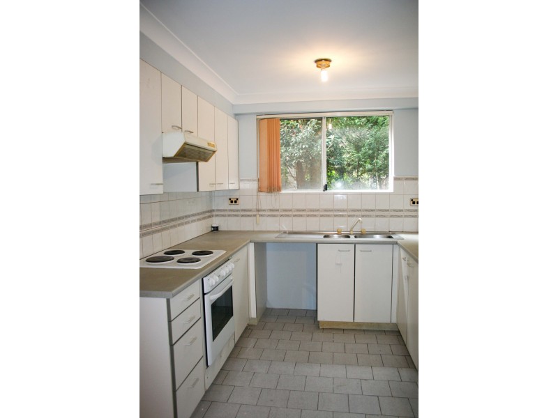 6/28-30 White Avenue, Bankstown NSW 2200