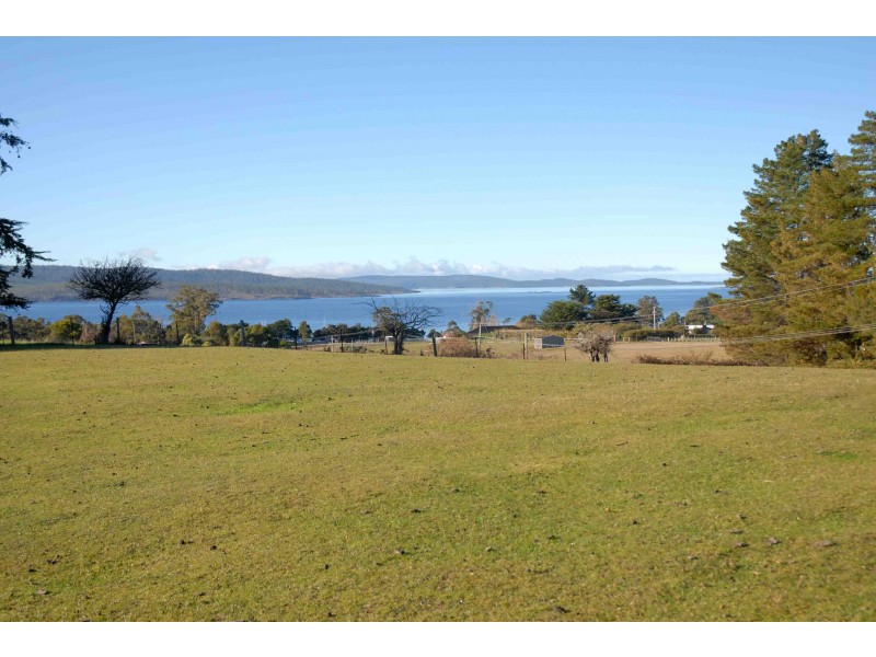 66 Pullens Road, Woodbridge TAS 7162