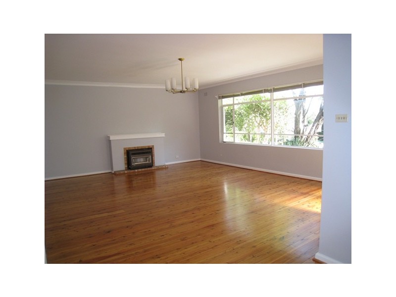 6 Todman Avenue, West Pymble NSW 2073