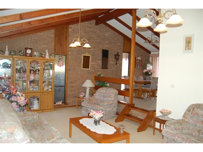 1 Lawson Road, Happy Valley SA 5159