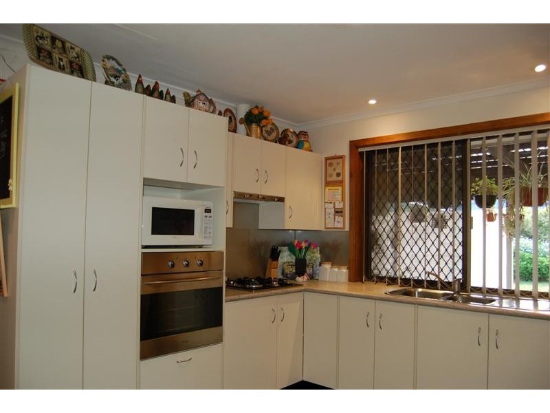 1 Lawson Road, Happy Valley SA 5159