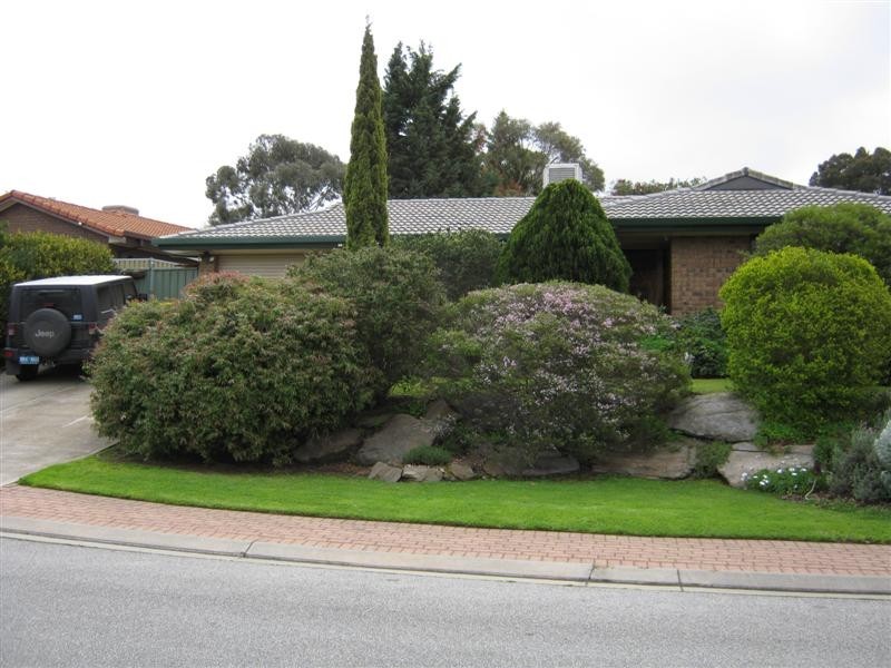 33 Torresan Cresent, Flagstaff Hill SA 5159