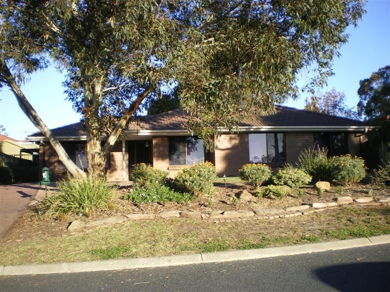 18 Acorn Street, Aberfoyle Park SA 5159