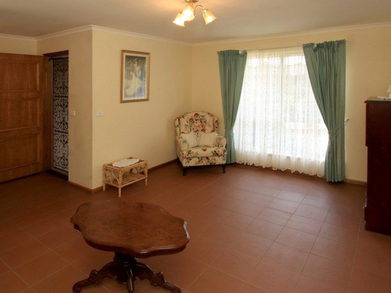 55 Delta Cresent, Aberfoyle Park SA 5159