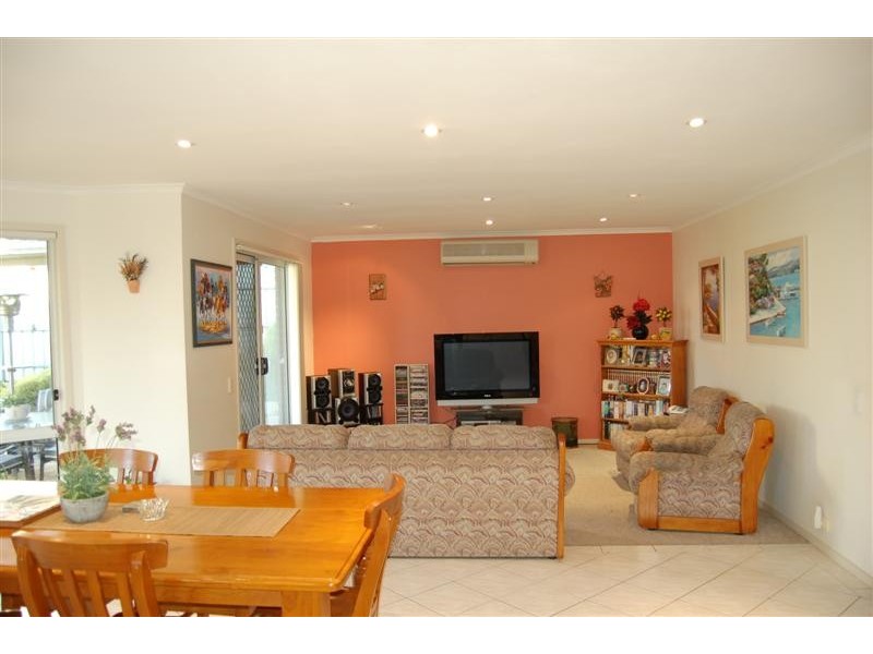 69 Greenfield Rise, Aberfoyle Park SA 5159