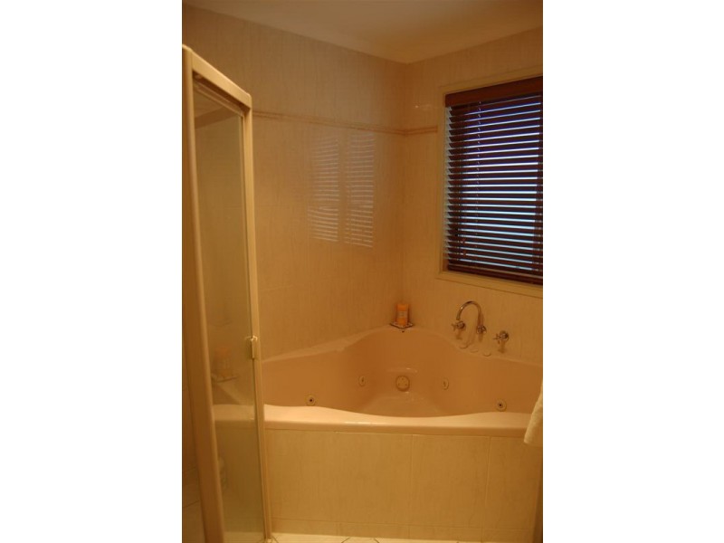 69 Greenfield Rise, Aberfoyle Park SA 5159