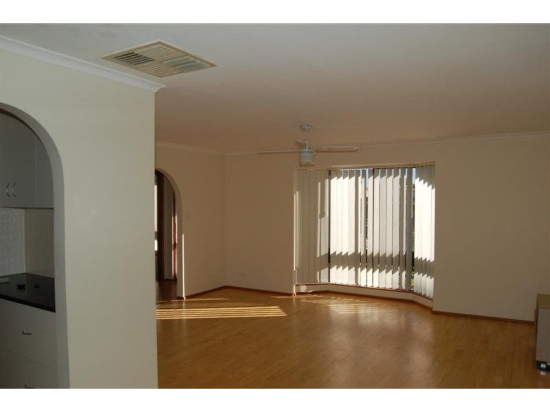 16 Andrew Court, Aberfoyle Park SA 5159