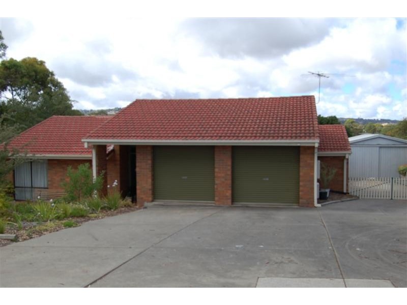 21 Daveys Road, Flagstaff Hill SA 5159