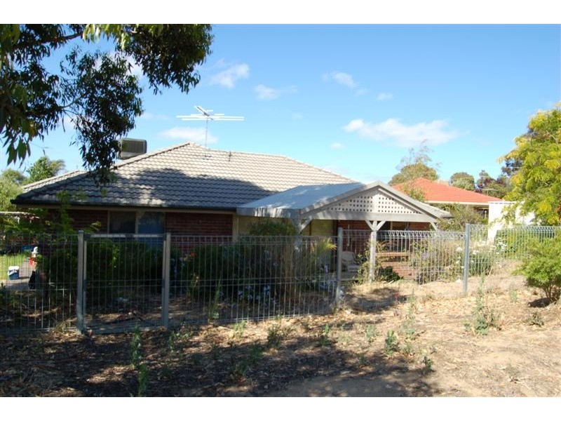 6 Sarepta Court, Flagstaff Hill SA 5159