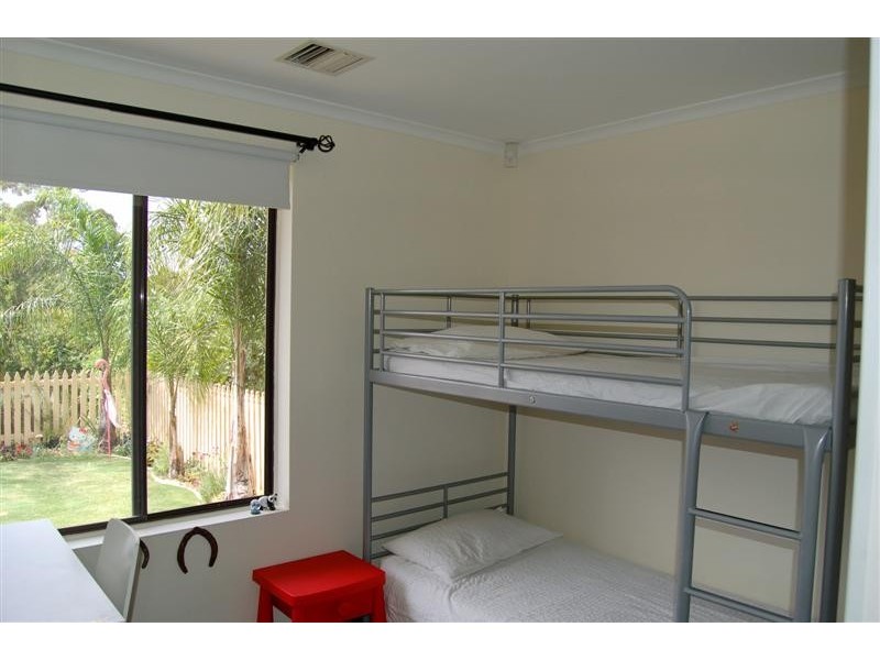 5 Serenade Cresent, Aberfoyle Park SA 5159