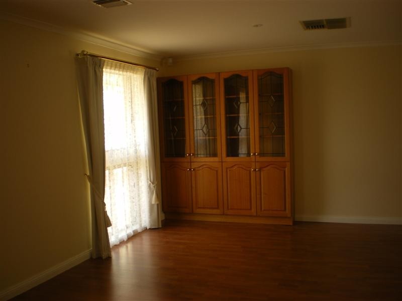 5 Elizabeth Street, Flagstaff Hill SA 5159